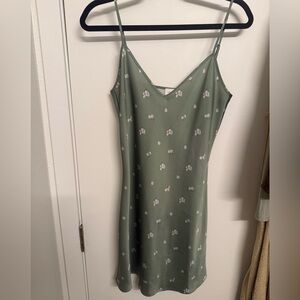 Wilfred Sage Green Floral Midi Dress